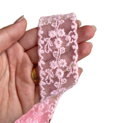 FITA ORGANZA BORDADA FLORES - 38MM - 1 METRO - comprar online