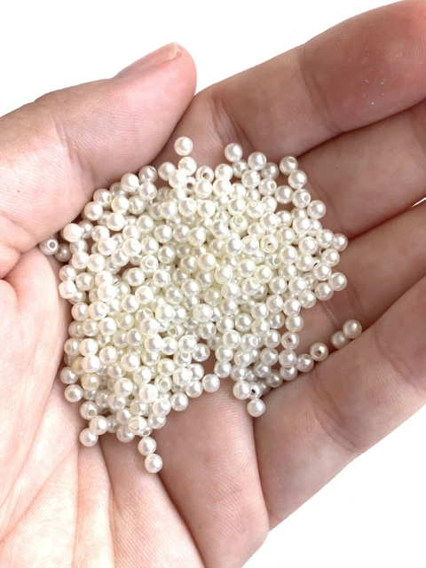 PÉROLA COM FURO OFF WHITE 3MM - 20 GRAMAS