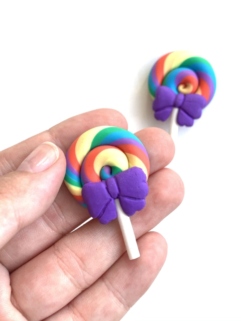 APLIQUE PIRULITO ARCO ÍRIS LACINHO ROXO - 2 UNIDADES