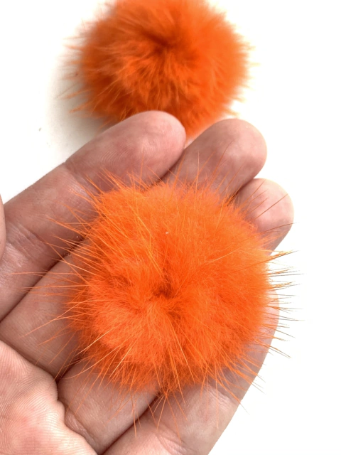 POMPOM RETO PÊLO LARANJA - 2 UNIDADES - 4,5CM