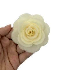 FLOR ORGANZA (VOIL) MARFIM - 7CM - 1 UNIDADE - comprar online