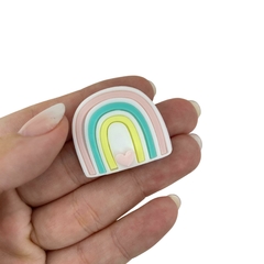 APLIQUE ARCO ÍRIS CANDY ACRÍLICO ADL - 2,5CM - CORAÇÃO ROSA - 2 UNIDADES - comprar online