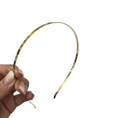 TIARA METALIZADA DOURADA 4MM - 3 UNIDADES