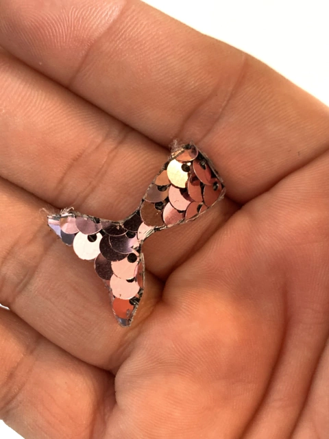 APLIQUE CAUDA SEREIA PAETÊ MINI ROSÊ- 2 UNIDADES