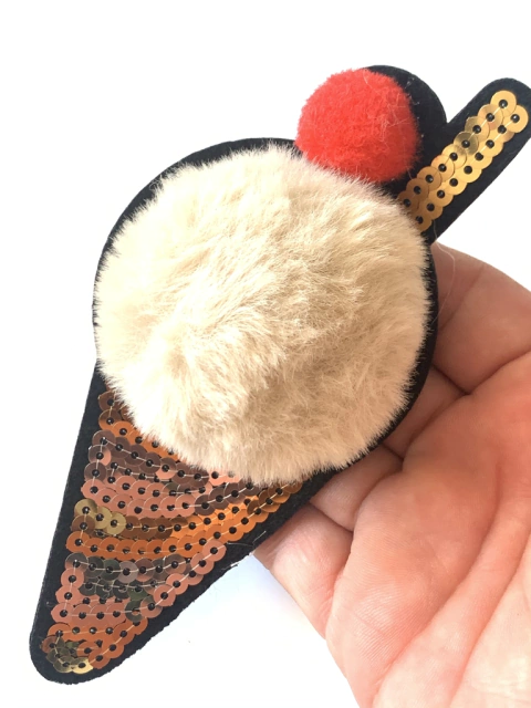 APLIQUE SORVETE POMPOM BEGE BIG - 1 UNIDADE