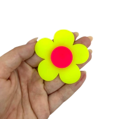 APLIQUE FLOR BIG NEON ACRÍLICO - AMARELO - 6CM - 1 UNIDADE - comprar online