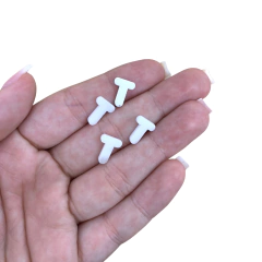 APLIQUE ALFABETO PEQUENO BRANCO - 1CM - 4 UNIDADES - comprar online