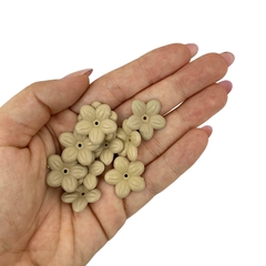 FLOR ARAMADO BEGE 2 - 20MM - 10 UNIDADES - comprar online