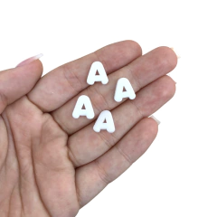 APLIQUE ALFABETO PEQUENO BRANCO - 1CM - 4 UNIDADES