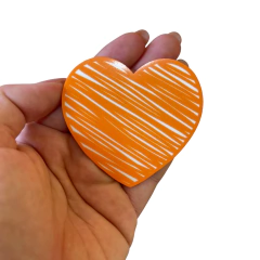 APLIQUE CORAÇÃO RABISCADO BIG ACRÍLICO ADL - LARANJA - 6CM - 1 UNIDADE na internet