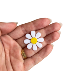 APLIQUE FLOR MARGARIDA MÉDIA 2 ACRÍLICO ADL - 3CM - 1 UNIDADE - comprar online