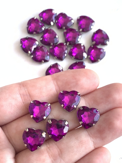 APLIQUE PEDRA CORAÇÃO UVA (12MM) - 5 UNIDADES