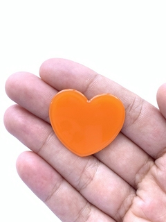 APLIQUE CORAÇÃO ACRÍLICO LARANJA - 2 UNIDADES na internet
