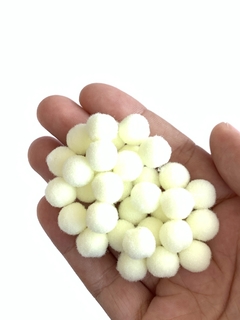 POMPOM AMARELO BEBÊ - 10MM - 50U - comprar online