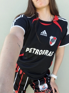 CAMISETA RETRO RIVER PLATE UNISEX