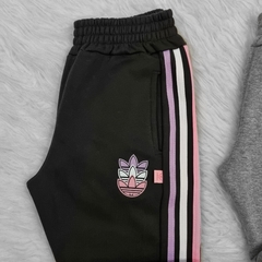 JOGGER PREMIUM 3 TIRAS 2023 en internet