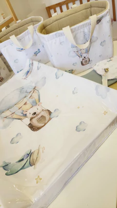 Cambiador antivuelco (a pedido)