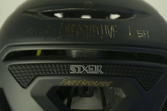 Imagen de CASCO BELL SIXER PARA GO-PRO FASTHOUSE