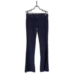 calça flare de veludo