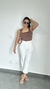 Calça Alfaiataria Cenoura Maísa Branca na internet