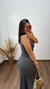 Vestido Longuete Longo Canelado Ribana Alça Fenda Mariana Cinza Chumbo na internet