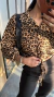 Imagem do Camisa Blusa Cropped Visco Crepe Manga Longa Botões Onça