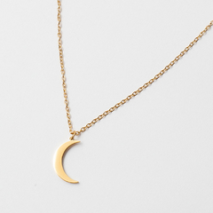 Colar Curto Lua Pequena Dourado