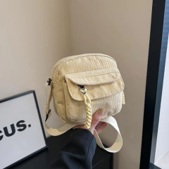 Bolsa tiracolo Jade na internet