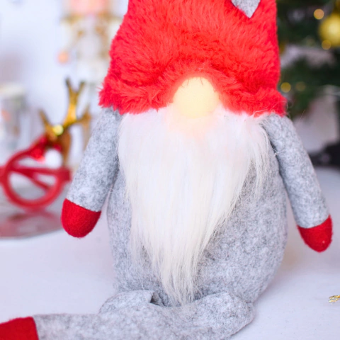 Duende de Navidad Corazon Gris con Nariz Led - comprar online