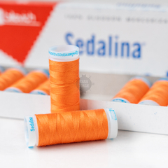 Hilo Sedalina De Algodón Caja x 10 Bobinas 90 Metros c/u Colores Clásicos en internet