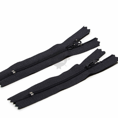 Cierres Poliester Fino Cadena 3 Fijo Ykk De 16 Cm X Unidad en internet