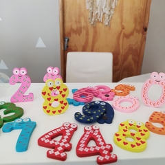 NUMEROS DE MADERA CON IMAN