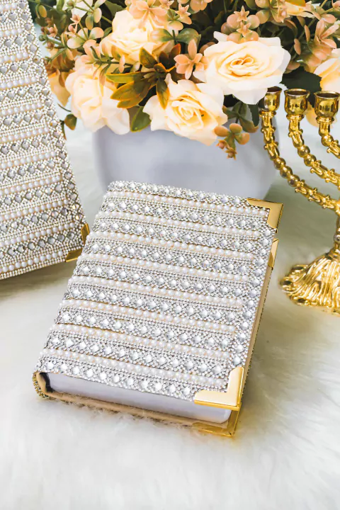 BÍBLIA M 16X11 COM HARPA - Letra media