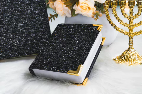 BÍBLIA M 16X11 COM HARPA - Letra media