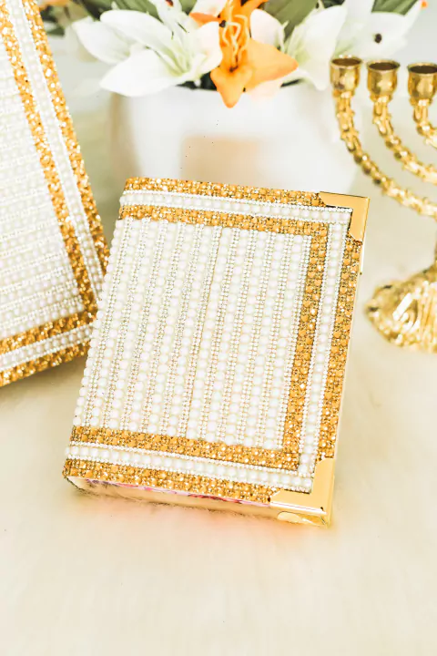 BÍBLIA M 16X11 COM HARPA - Letra media