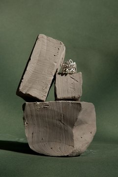 Anillo AMAZONAS con bolitas en internet