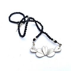 Collar IB con onix. - karina segal