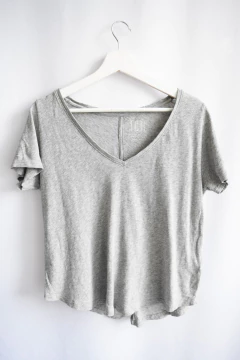 Remera Jazmin Chebar (t.01)