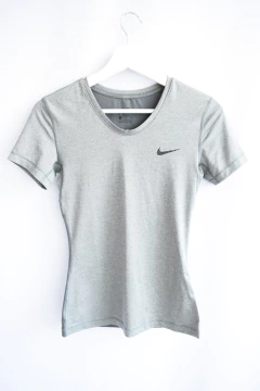Remera Nike (t.s)