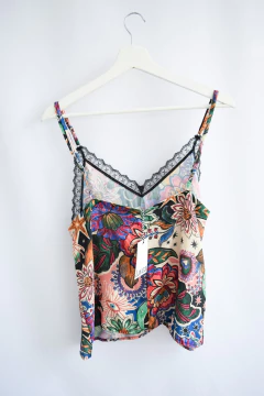 Remera Lanza (t.04) NUEVA en internet