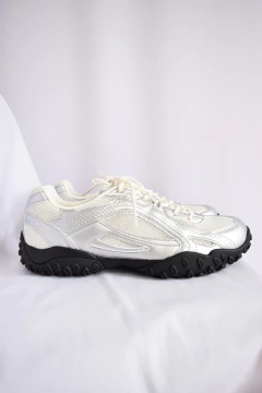 Zapatillas Fila (t.39) NUEVAS en internet