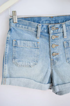 Short Levis (t. 27) - comprar online