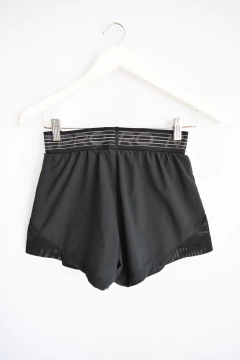 Short Nike (t.xs) en internet
