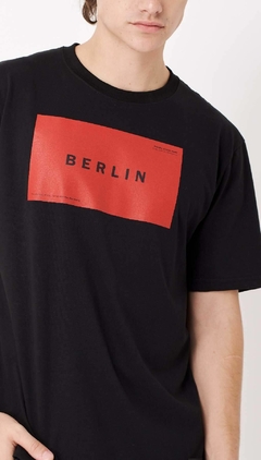 Remera Berlin en internet