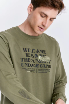 Remera Understand en internet