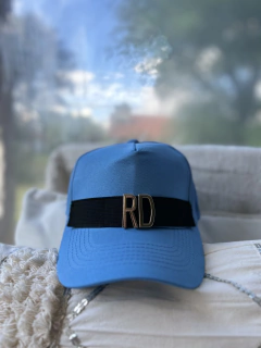Caps Personalizadas en internet