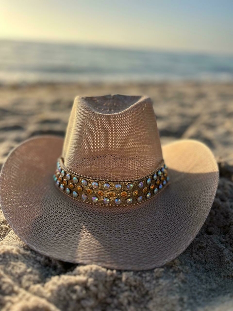 Sombrero debby