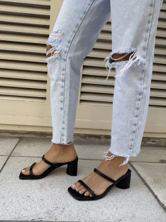 Sandalia HABANA Negro - comprar online