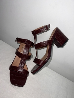 Sandalia KIKA Cherry