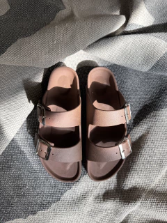 Chancla BILLIE Chocolate - comprar online